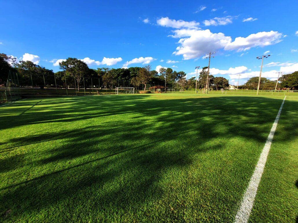quadra-de-grama-sintética-do-clube-naval-brasília-2
