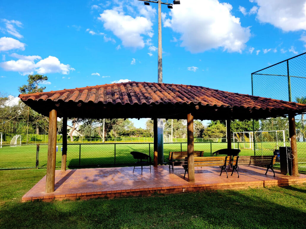 quadra-de-grama-sintética-do-clube-naval-brasília-quiosque-5