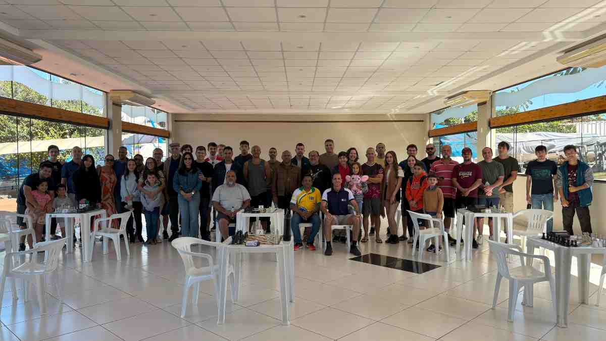 1º Torneio de Xadrez 2025 reúne jogadores de todas as idades no CNB